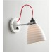 Nástěnná lampa HECTOR BIBENDUM BTC, kostní porcelán bílý, kabel červený, vypínač